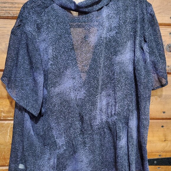 Jones Wear Woman Plus Size Sheer Button Shirt - Picture 3 of 7